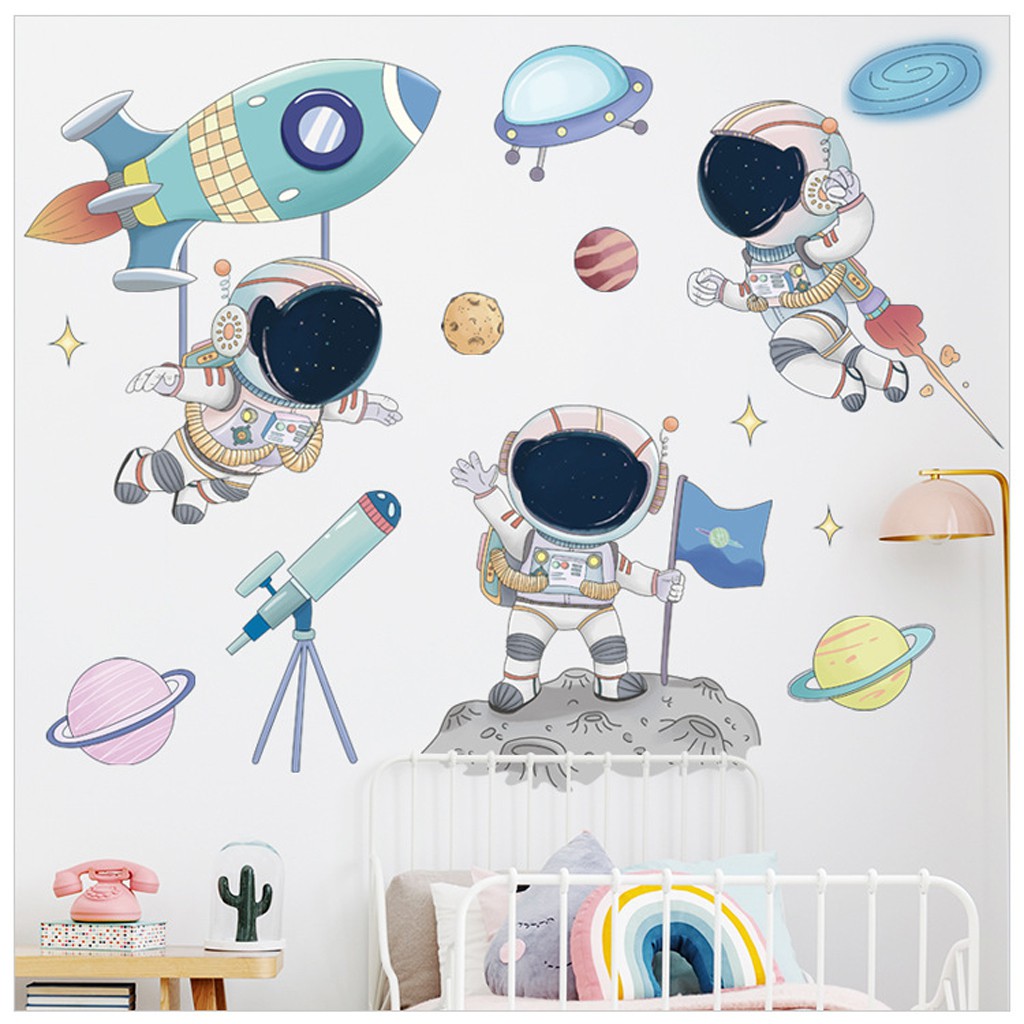 Decal dán tường cho bé yêu mẫu Phi hành gia và tàu vũ trụ (C12)