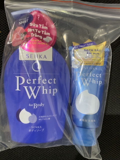 Bộ đôi Sữa tắm hương hoa tươi mát 500ml &amp; Sữa rửa mặt Senka Perfect Whip 120g