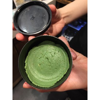 Bột rửa mặt Herbalism Lush