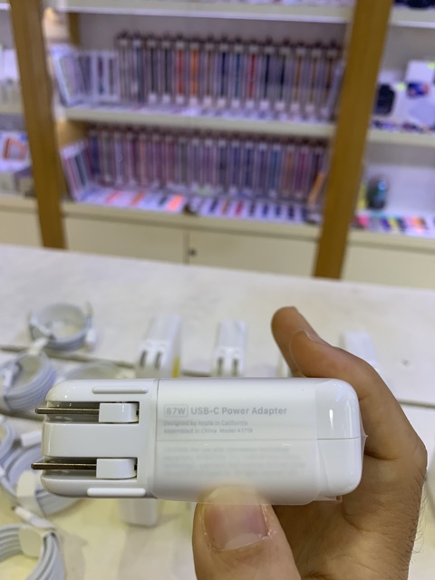 [HÀNG ZIN CHÍNH HÃNG - TẶNG KÈM CÁP USB-C] Sạc Apple 61W 87W USB-C Power Adapter (Macbook Pro 13|iPad Pro|Macbook Air)
