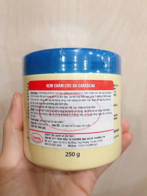 Kem chăm sóc da Carebeau vitamin E - lọ 250g