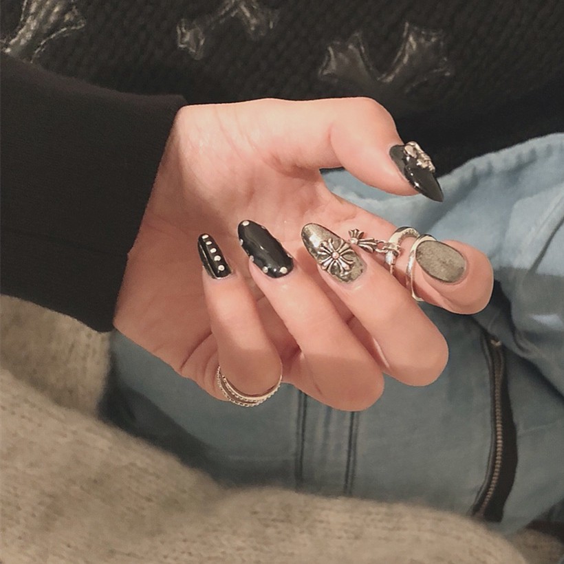 Charm đính trang trí móng 4A