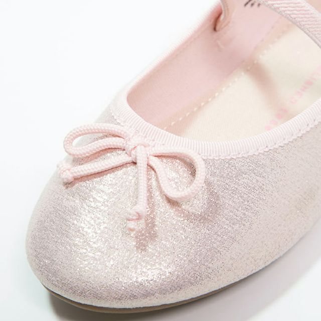 Giầy búp bê nhũ GAP dư xịn