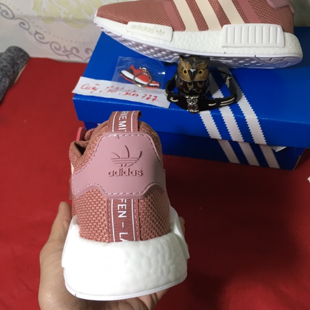 Giầy Adidass NMD r2 ( hồng đất)