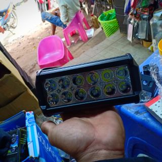 C12 sáng cực kỳ hàng tuyệt chủng