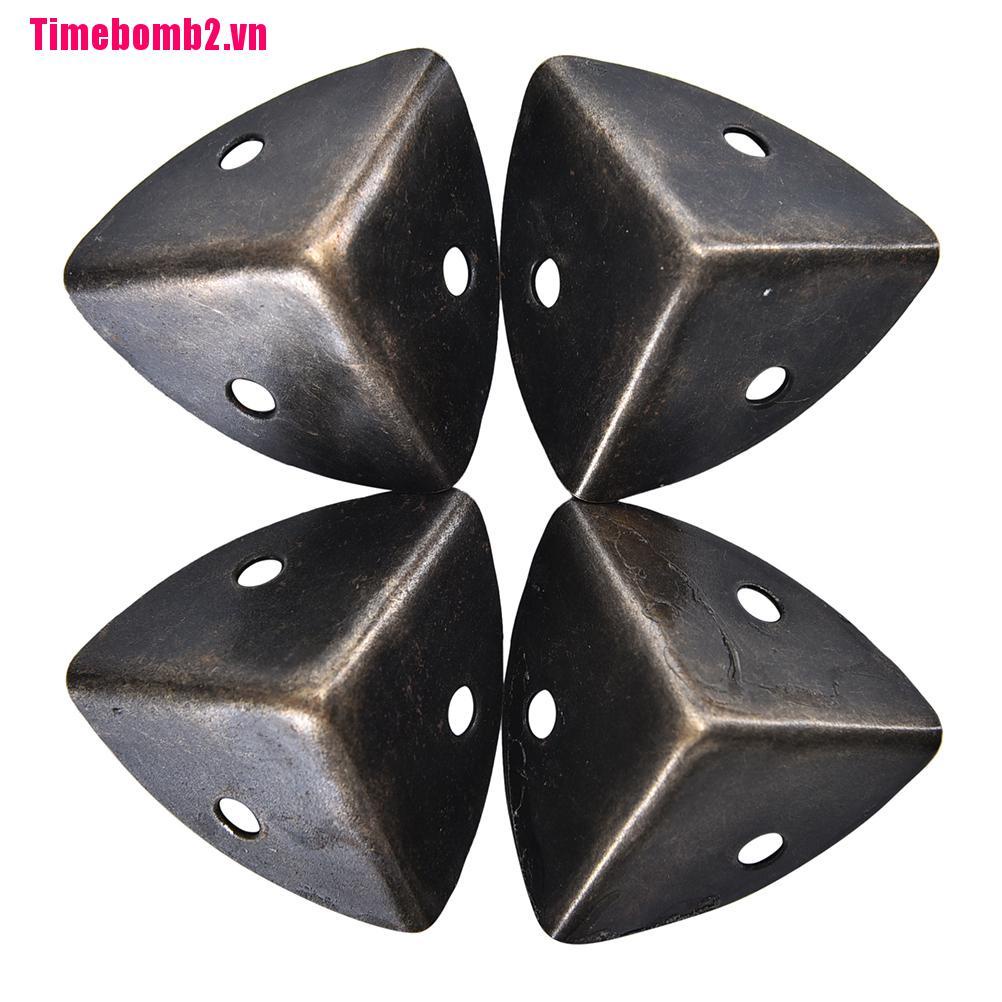 Bộ 4 Góc Hộp Rượu Bằng Gỗ Phong Cách Vintage Sang Trọng