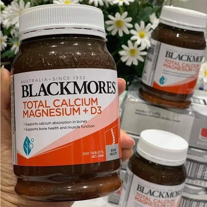 Canxi tổng hợp + Magie Blackmores Total Calcium & Magnesium + D3 200 viên (Úc)