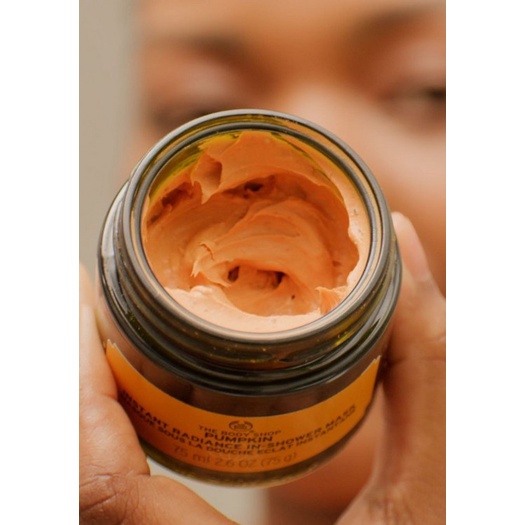 Mặt Nạ Bí Ngô The Body Shop Pumpkin Instant Radiance In-Shower Mask 75ML