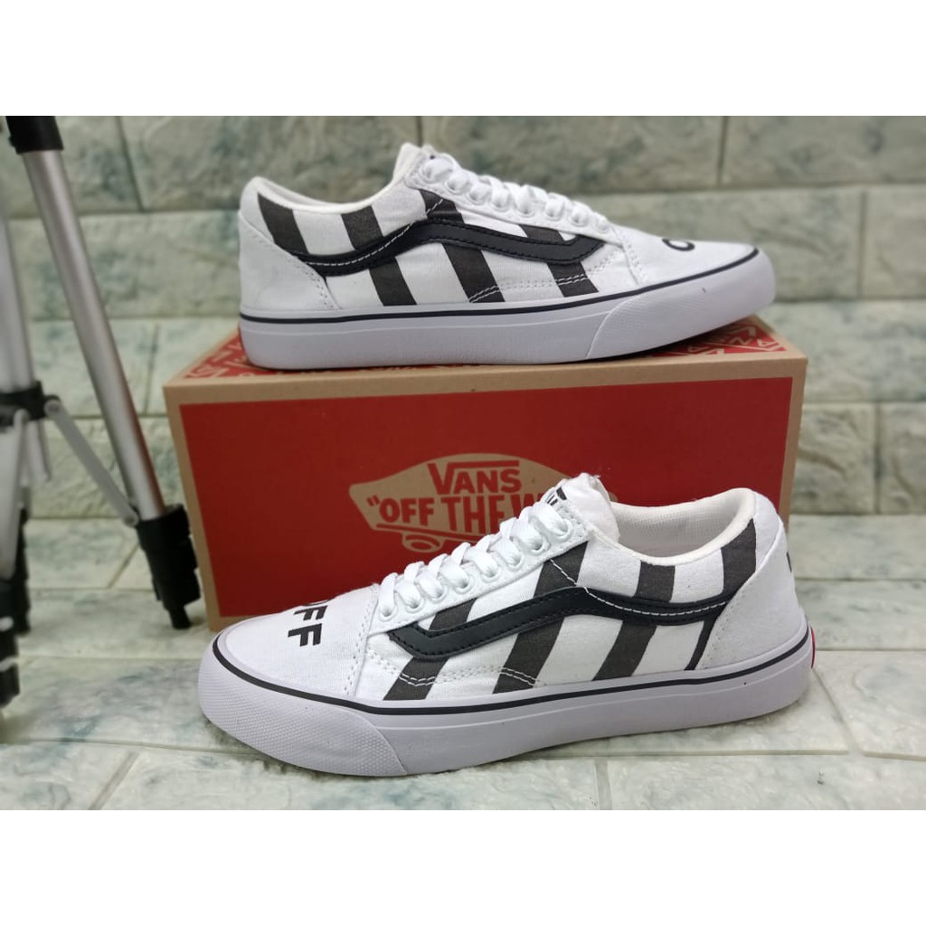 Giày Sneaker VANS Thời Trang Phong Cách Cổ Điển Cho Nam Và Nữ