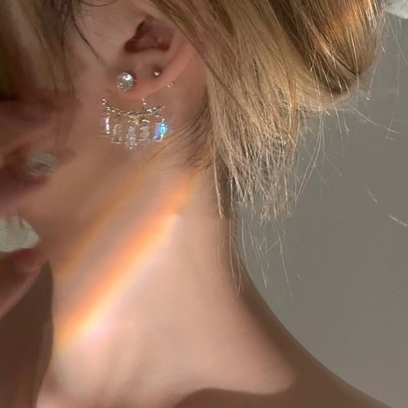 Khuyên tai RINHOO FRIENDSHIP dáng dài tua rua đính đá thời trang cho nữ