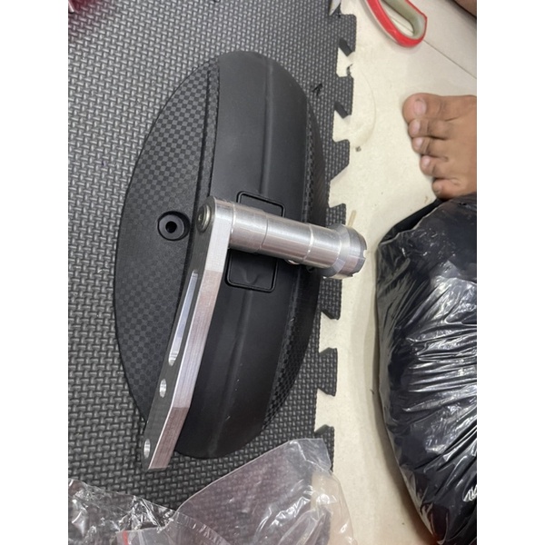 Chắn bùn chắn phuộc tăng chỉnh cho msx 125 , msx sf 125 dè tròn kiêu ngau nhien tự bắt ốc theo ý muốn