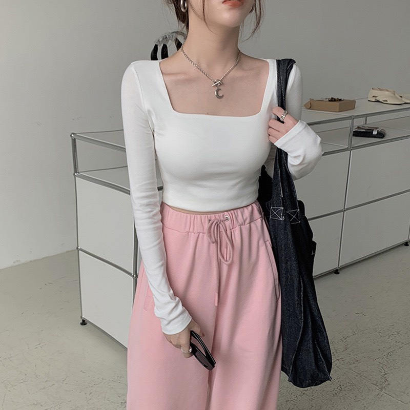 Áo croptop dài tay cổ vuông