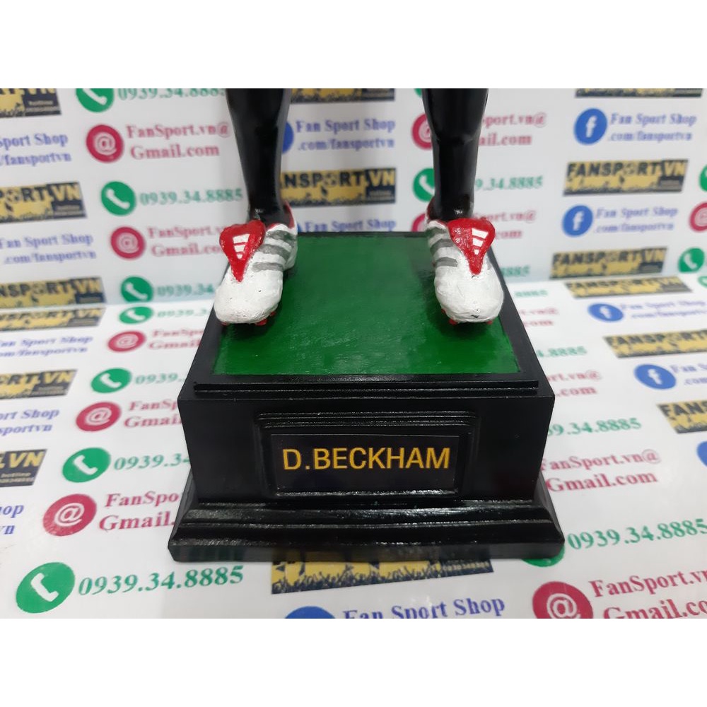 Tượng cầu thủ Beckham 7 Manchester United 2019 2020 home Treble 1999 figure bóng đá handmade