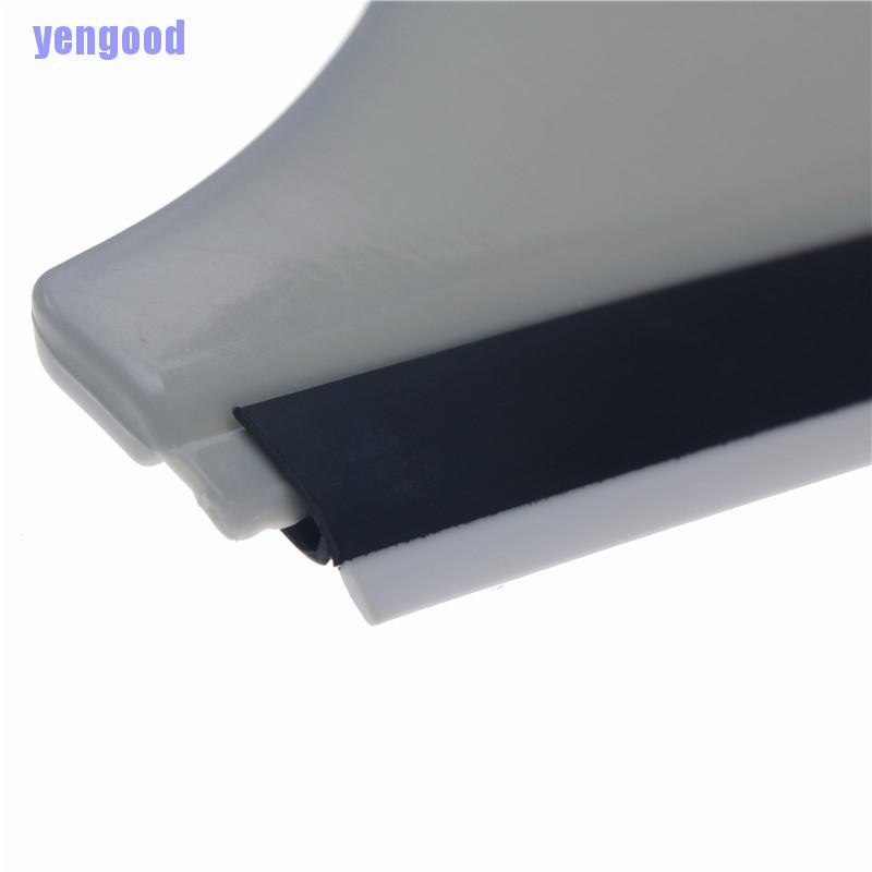 Dụng cụ gạt nước làm sạch cửa sổ tiện lợi