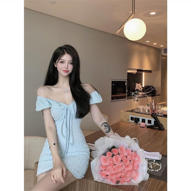 Đầm trễ vai tay phồng ôm dáng vừa vặn thời trang mùa hè quyến rũ dành cho nữ