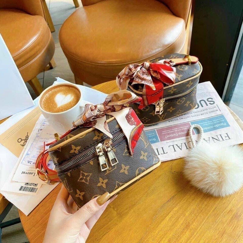 Túi xách nữ cốp vuông LV mini ,túi đựng đồ trang điểm cao cấp,không đựng vừa điện thoại tặng kèm khăn lụa HOT TREND 2021