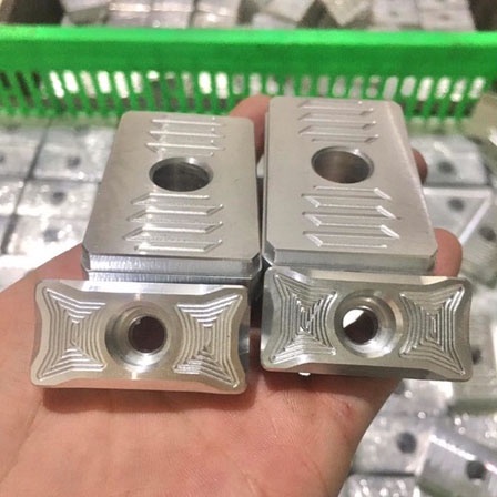 Pát tăng sên âm nhôm CNC Jupiter, bát tăng sên xe máy