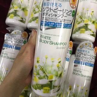 Sữa tắm trắng da