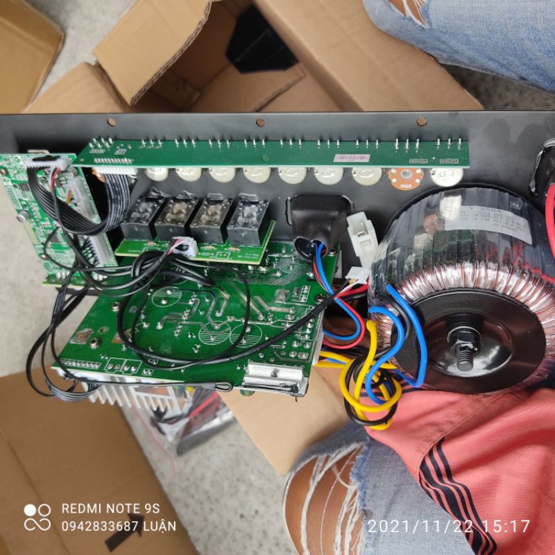 Mạch Loa Kéo Reverb V-250A 4 Tấc Đôi Kèm Micro 15 x 35