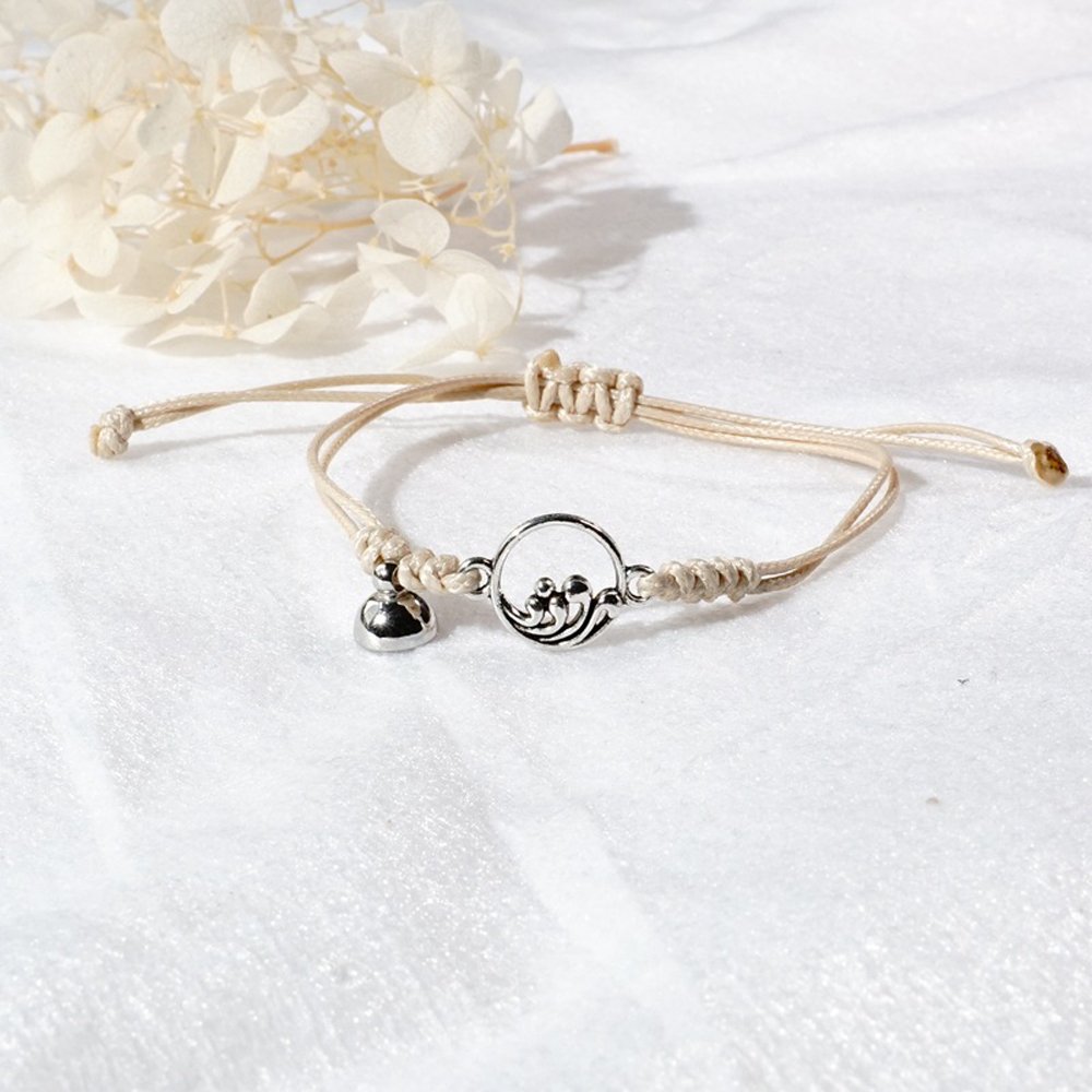 Vòng tay nam châm phong cách sành điệu cho cặp đôi