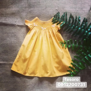 Váy linen vàng thêu daisy