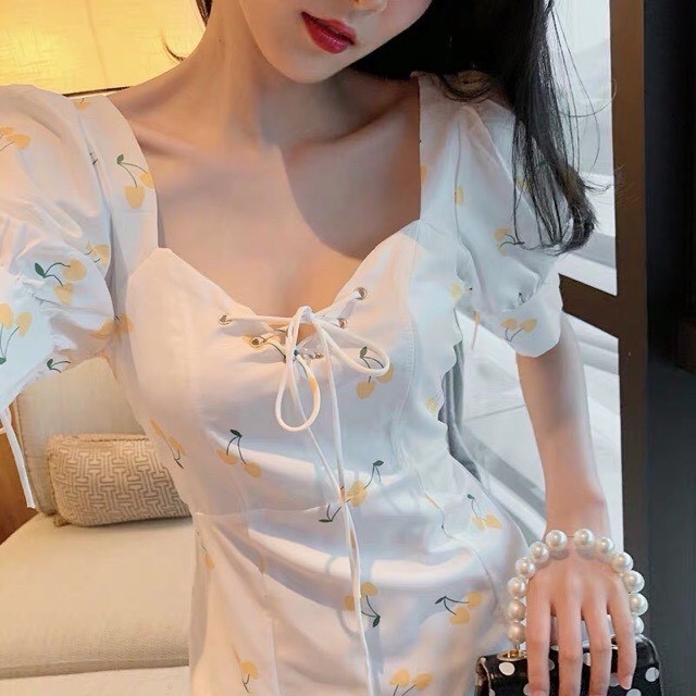 Đầm nữ trắng họa tiết cherry vàng cúp ngực công chúa siêu xinh - cece house | BigBuy360 - bigbuy360.vn