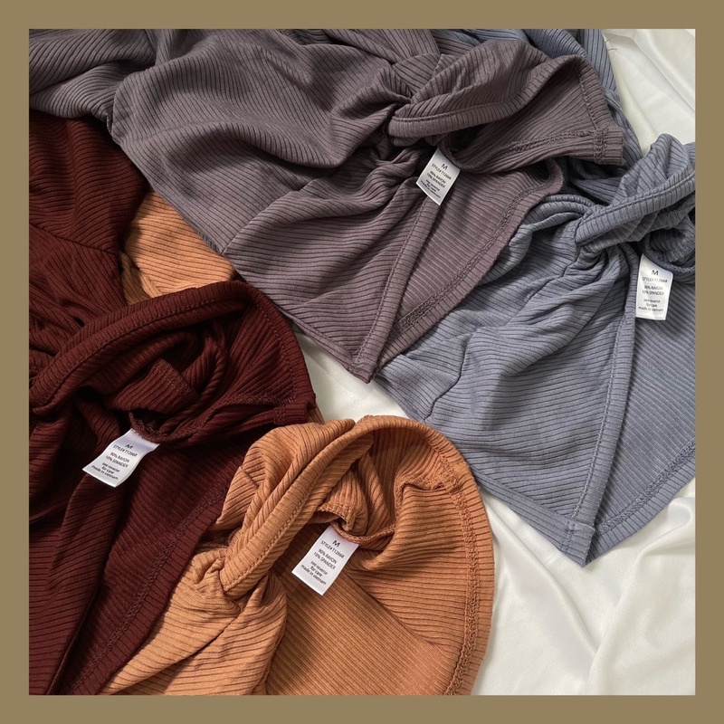 Áo CropTop Tay Dài Cổ V Xoắn Ngực ACTIVE USA