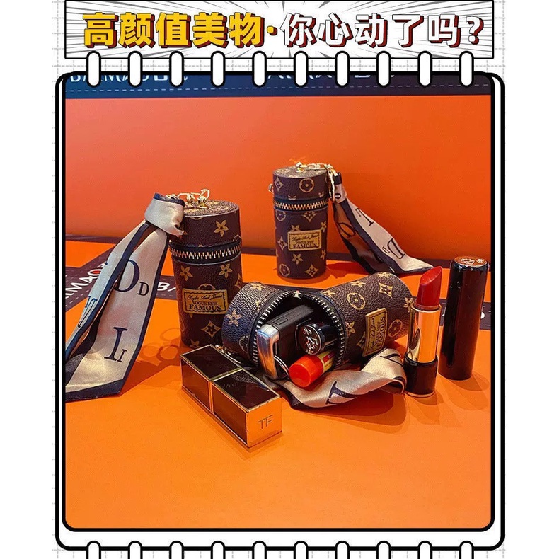 Móc khóa túi LV cao cấp tiện dụng, kiểu dáng thời trang siêu xinh,Túi có thể đựng son, vật dụng nhỏ cho các nàng