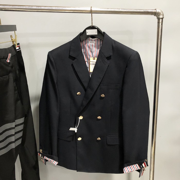 ÁO VEST THOM BROWNE DOUBLE NAM HAI HÀNG KHUY MÀU XANH ĐEN