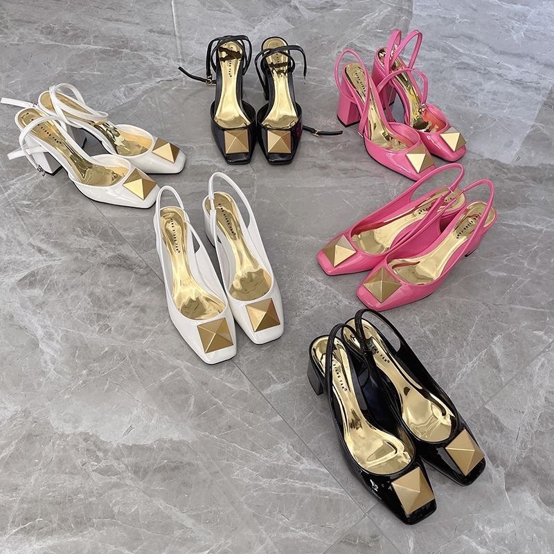 Giày Búp Bê Sandal Cao Gót To Bít Mũi