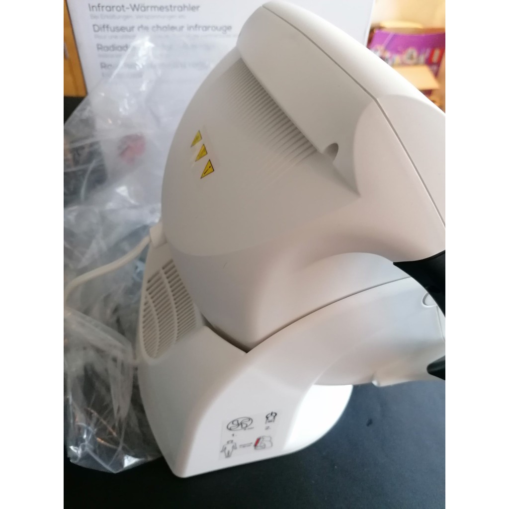 Đèn Hồng Ngoại Beurer IL50 trị liệu loại 300w bảo hành chính hãng 2 năm