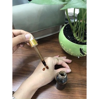 HUYẾT THANH ĐEN VUA LOẠI BỎ CỦA CÁC LOẠI. DÙNG CHO CẢ TRƯỜNG HỢP BẦU BÍ DA DỊ ỨNG VỚI MỸ PHẨM