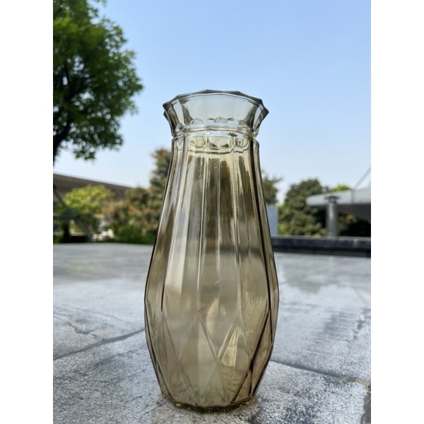 Lọ hoa thuỷ tinh 25cm màu vàng