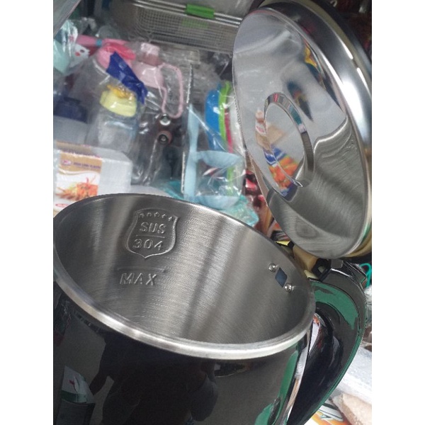 Ấm siêu tốc vỏ inox màu 1,8L hàng NAGAKAWA