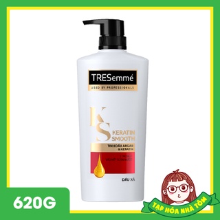 Dầu xả TRESemmé Vào nếp mượt mà Keratin Smooth chai 620G