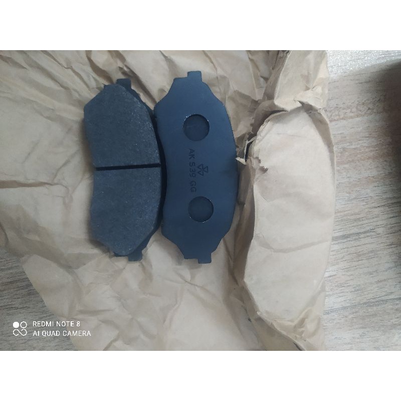 Má phanh trước Ford laser 1.6 hàng liên doanh