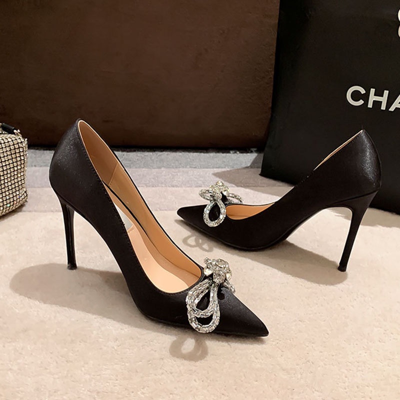 Giày cao gót nữ 7-10 phân mũi nhọn màu đen đính đá thời trang sang trọng cho