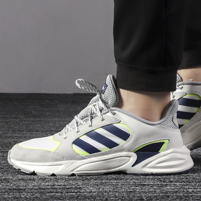 Giày thể thao nam Adidas 90S Valasion