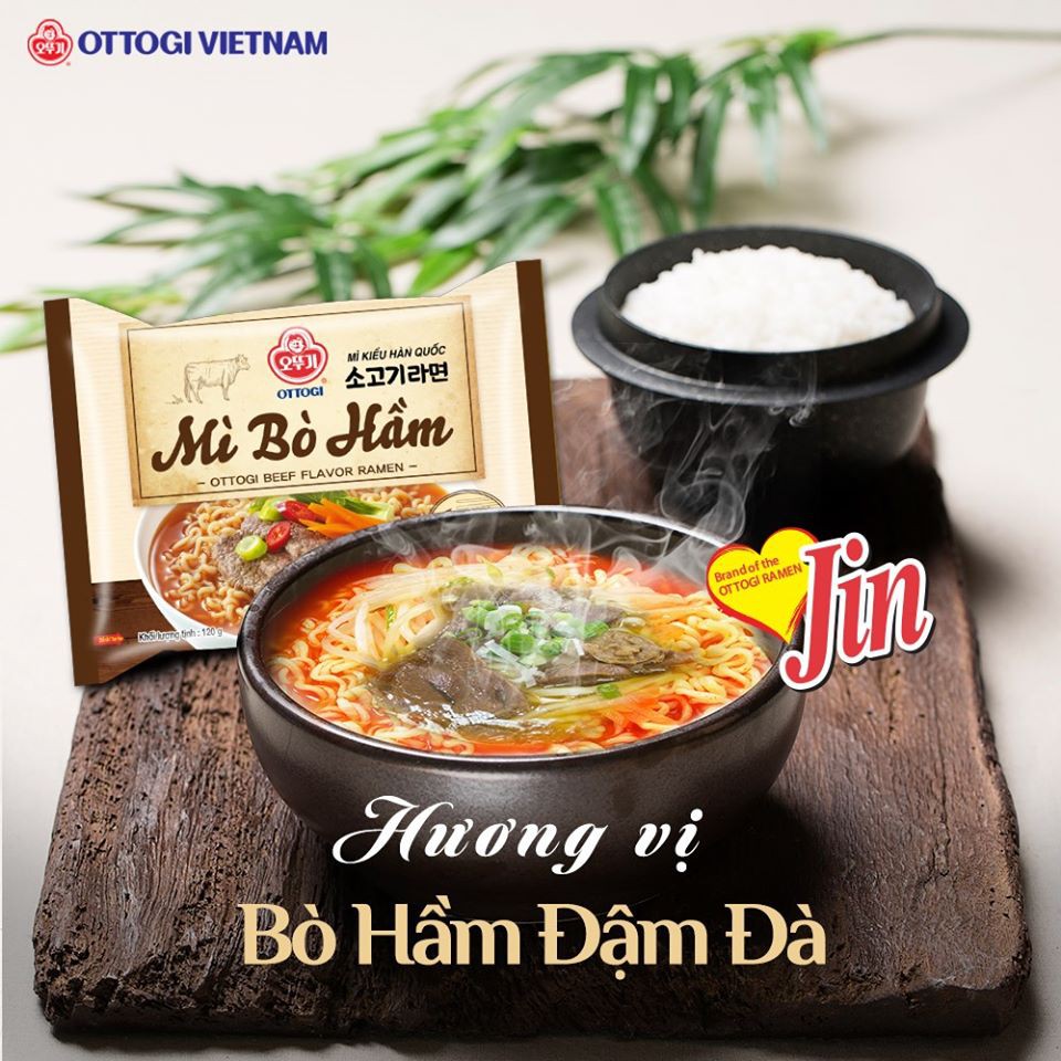 Lốc 8 gói mì bò hầm Ottogi 120g