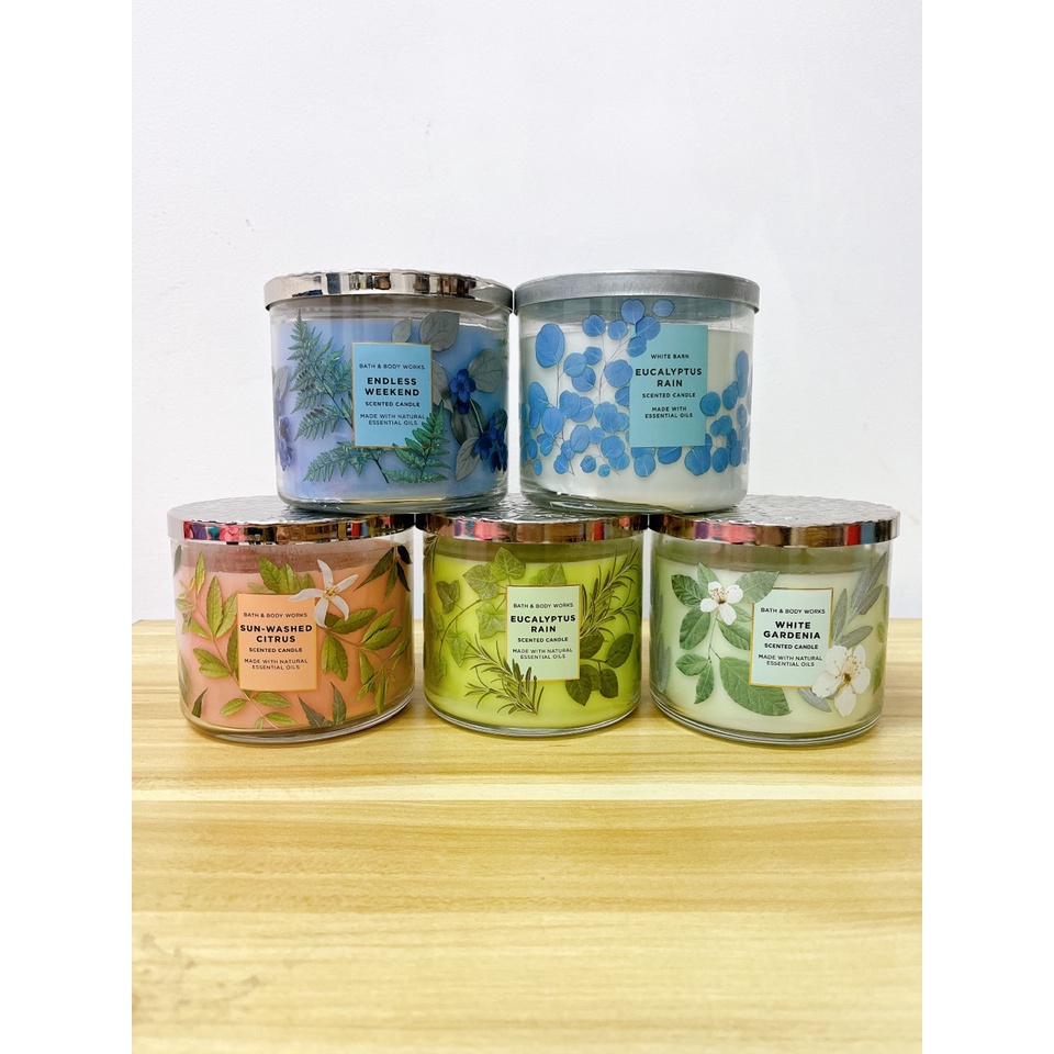 Nến thơm Bath and Body Works White Gardenia 3 bấc