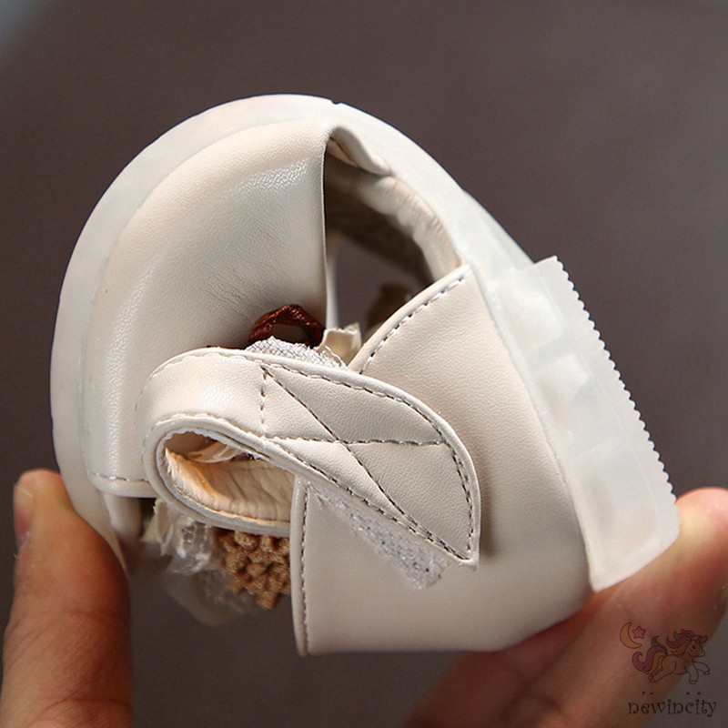 Giày sandal đính hoa phong cách Hàn Quốc thời trang mùa hè cho bé gái