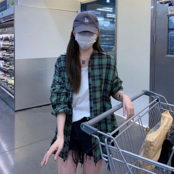 【ZHELIHANGFEI】Áo Sơ Mi Tay Dài Cổ Bẻ Form Rộng Họa Tiết Sọc Caro Phong Cách Mỹ