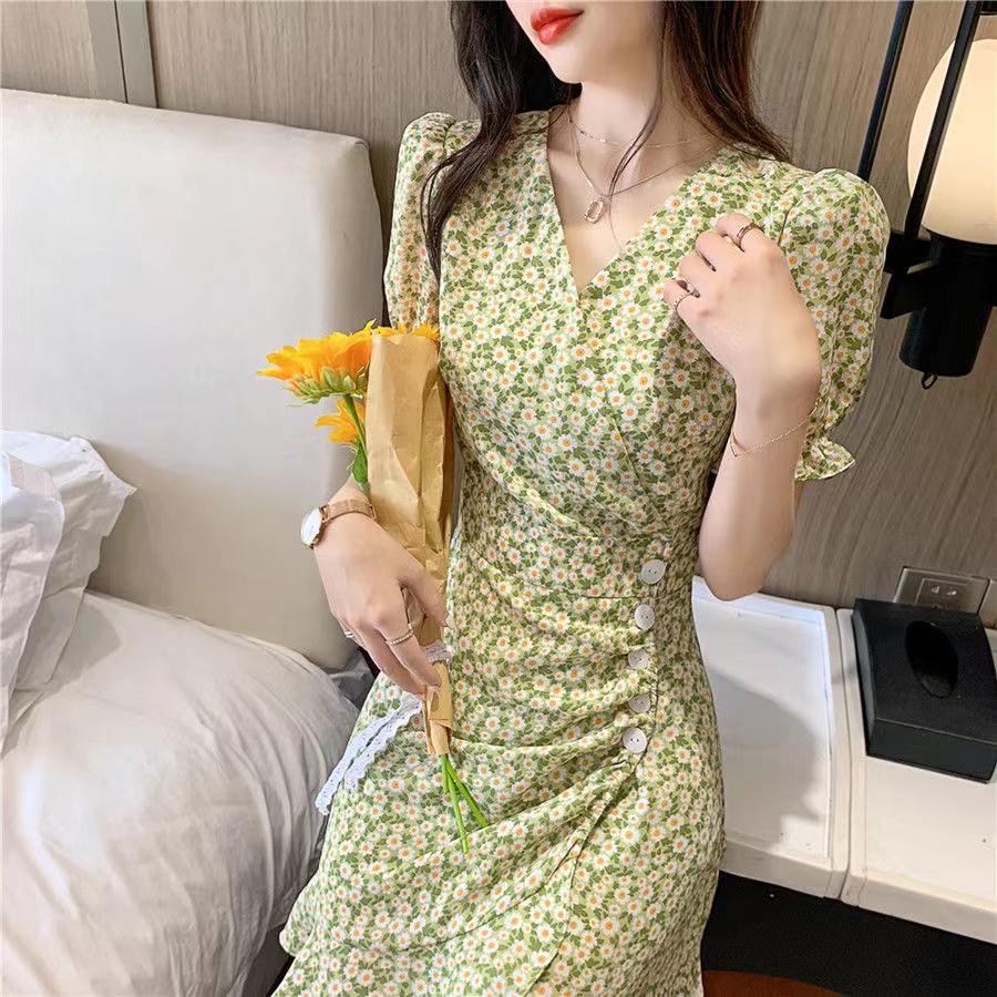 Đầm ôm Perty dáng ngắn phong cách Hàn Quốc in hoa ngọt ngào