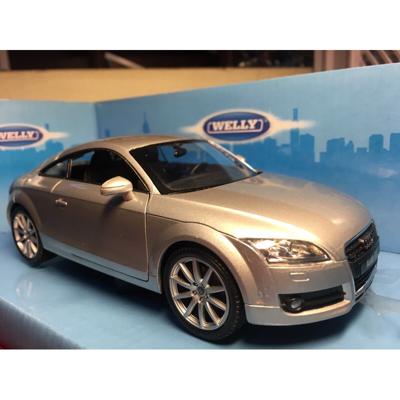Xe mô hình Audi TT Silver