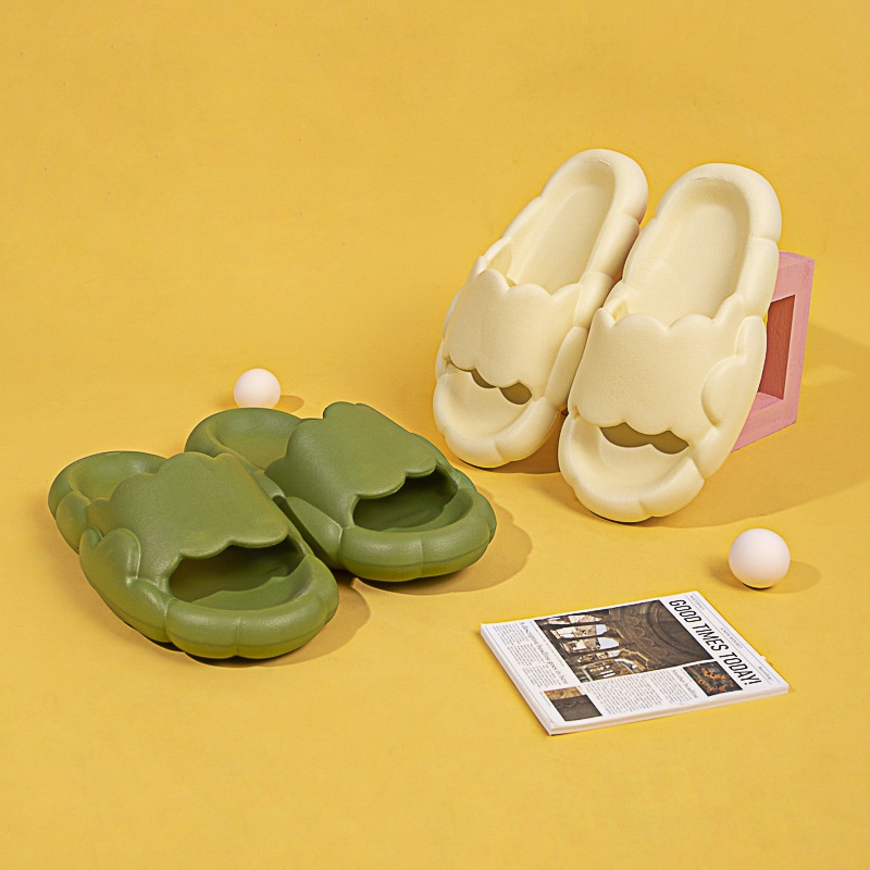 Dép Đi Trong Nhà Đế Dày Mềm Mại Thời Trang Mùa Hè Cho Nam Và Nữ