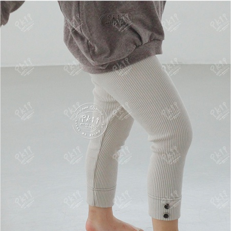 Legging ikii cho bé - Hàng nội địa Hàn Quốc - Soul Button Leggings