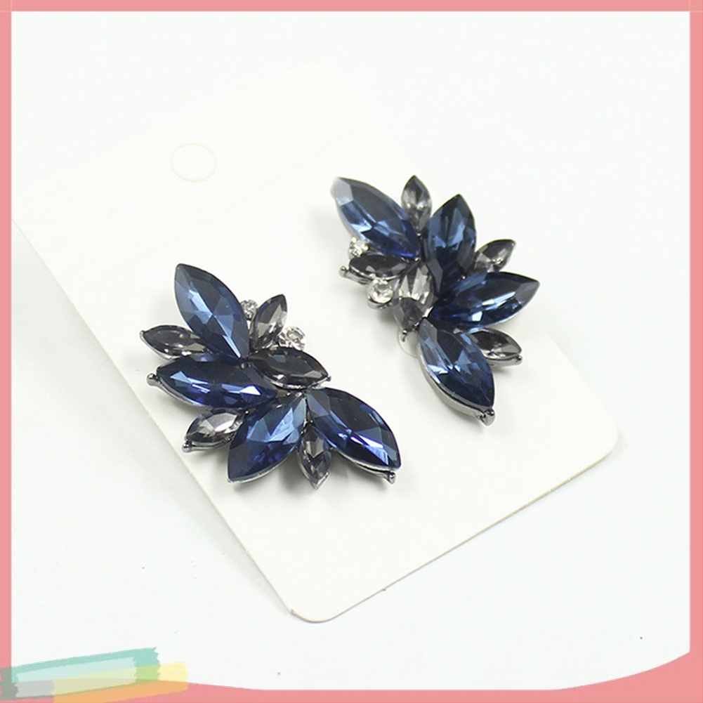 1 Đôi Khuyên Tai Đính Đá Thời Trang Dành Cho Nữ