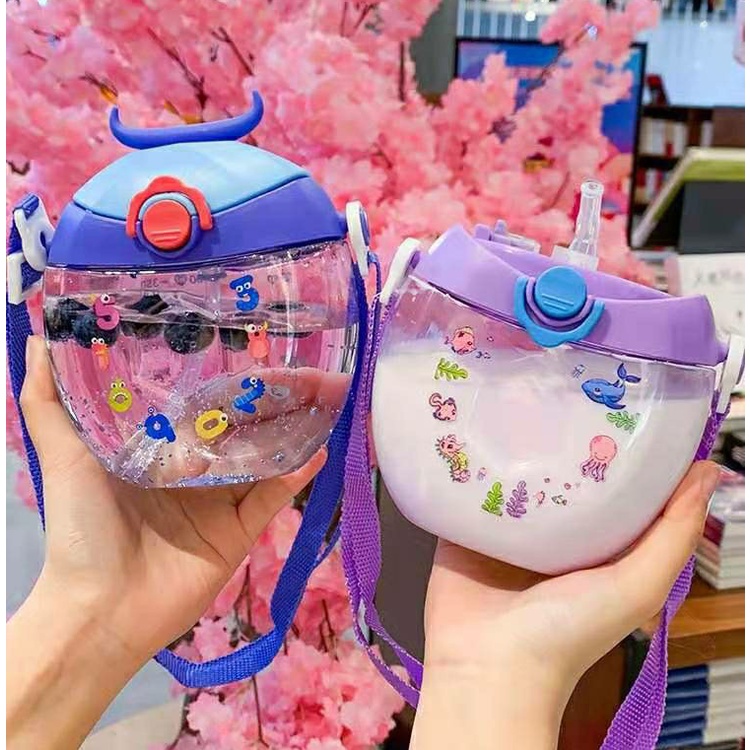 Bình Nước Cho Bé , Bình Nước Cute Có Ống Hút Dung Tích 400ml Bình Nước Có Dây Đeo Cho Bé BN25