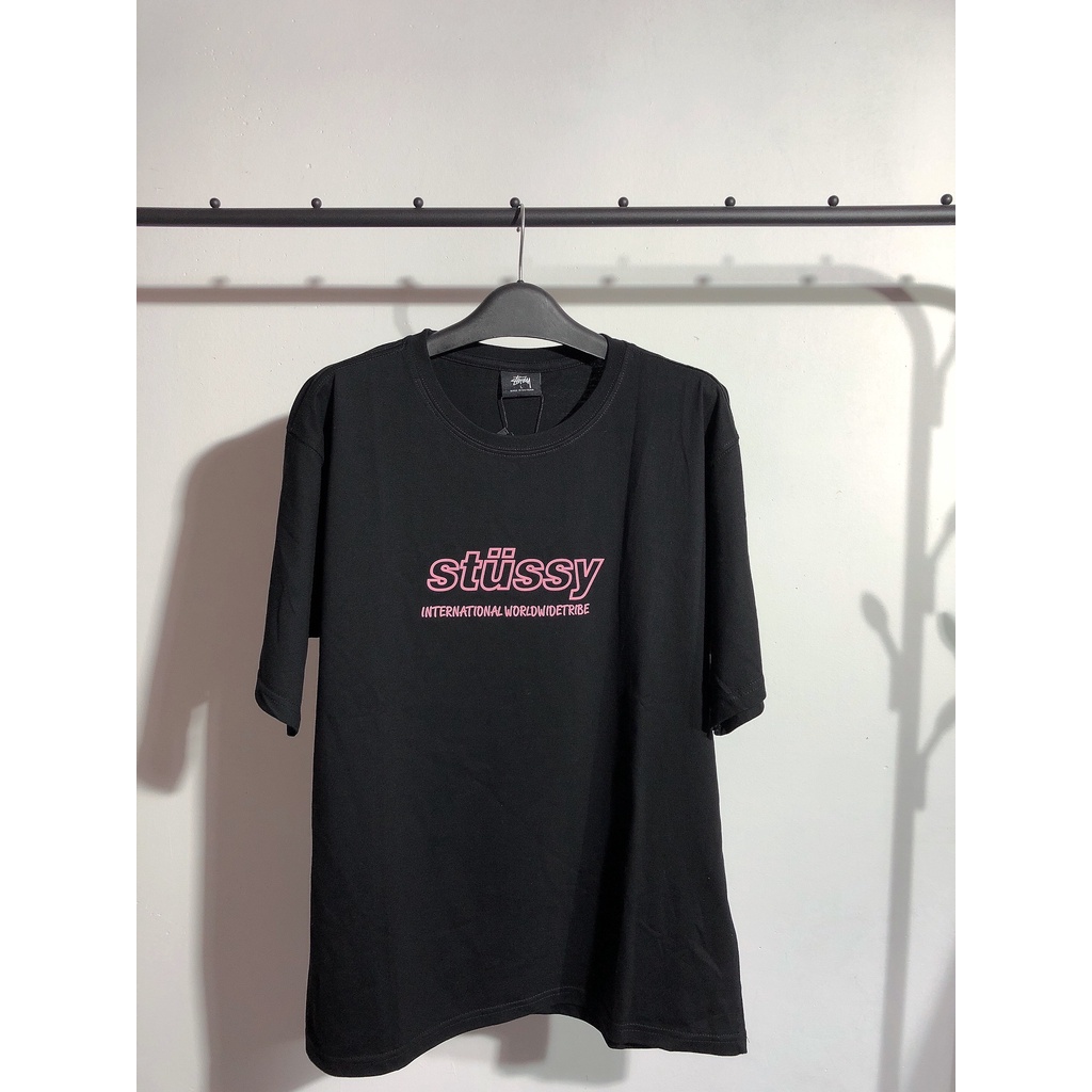 Áo thun phom rộng Stussy Italic in chữ full lưng đằng sau