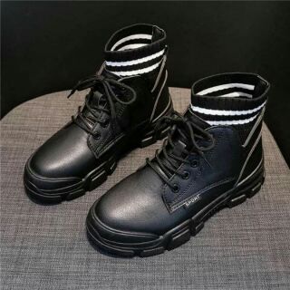 Boot cổ chun